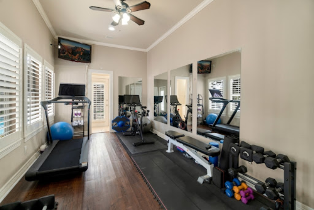 small space home gym setup